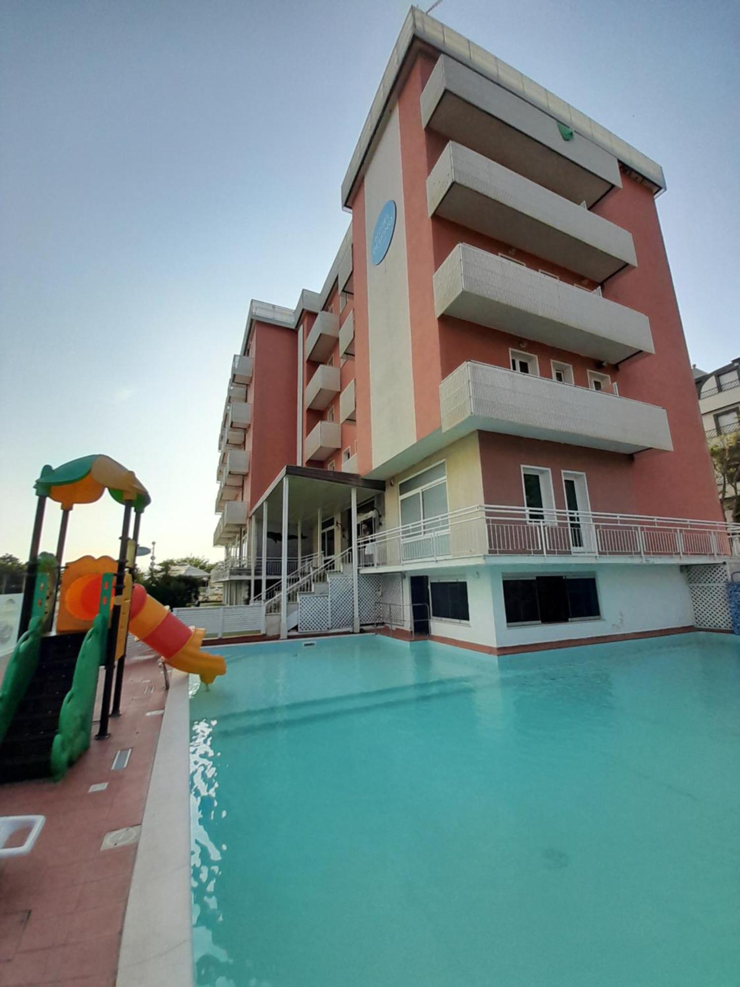 מילאנו מריטימה Hotel Delfino מראה חיצוני תמונה