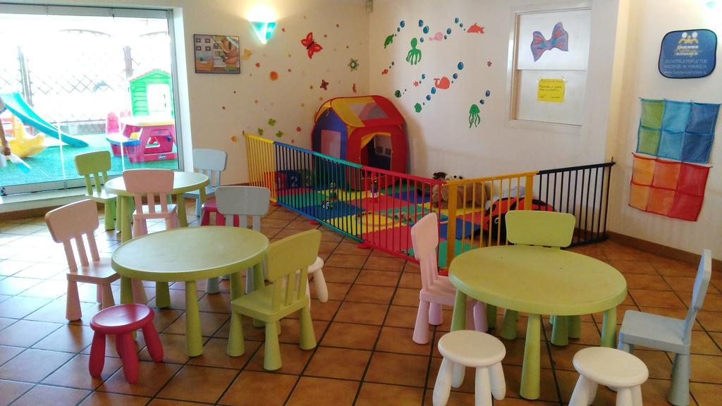 מילאנו מריטימה Hotel Delfino מראה חיצוני תמונה
